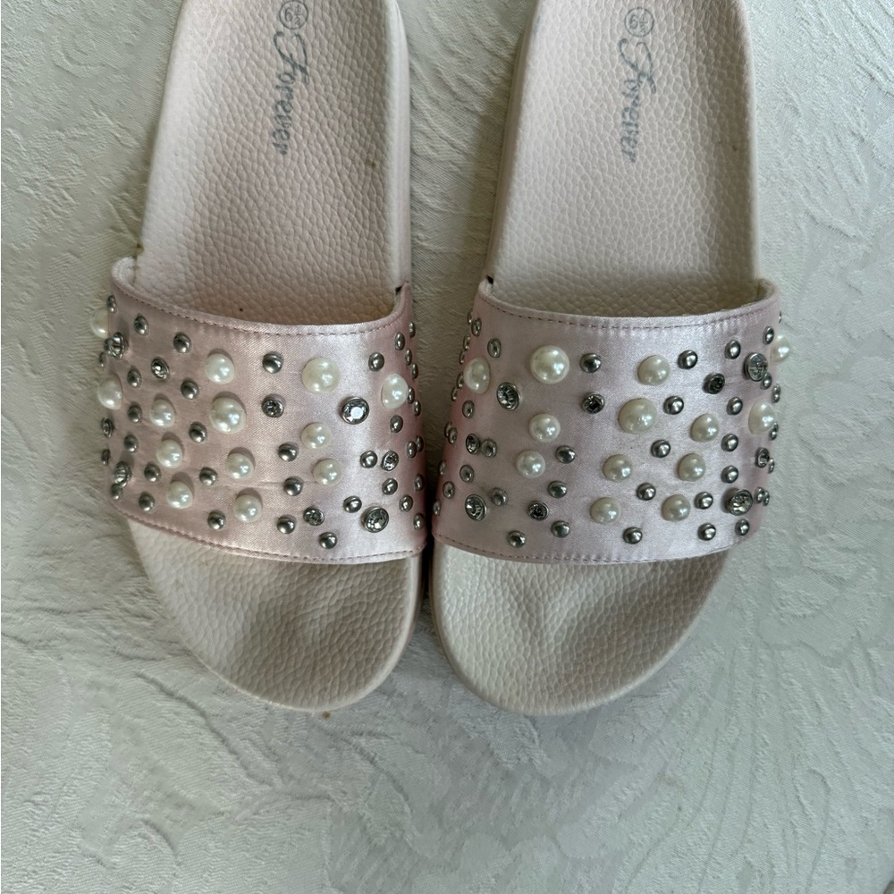 Forever 21 Pink Studded Sandals‎